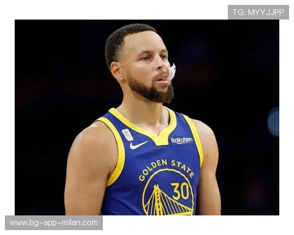 49分+9记三分！库里创造4项NBA新纪录震惊联盟