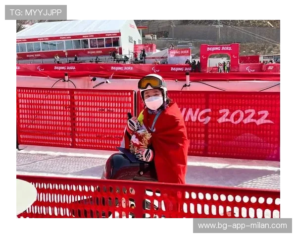 世界滑雪巡回赛中国选手在大回转项目中再添奖牌 世界滑雪巡回赛中国选手在大回转项目中再添奖牌